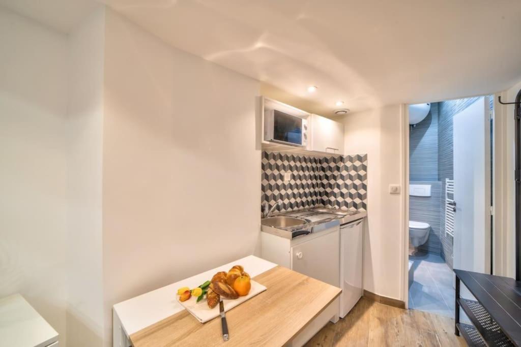 Bel Appartement Au Coeur De Montmartre 파리 외부 사진